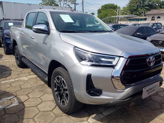 Carro 2.8 D-4D TURBO DIESEL CD SRV 4X4 AUTOMÁTICO