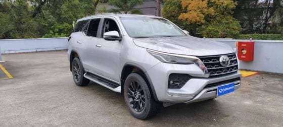 Carro 2.8 D-4D TURBO DIESEL SRX 4X4 AUTOMÁTICO