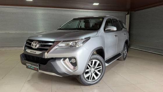 Carro 2.8 SRX 4X4 16V TURBO INTERCOOLER DIESEL 4P AUTOMÁTICO