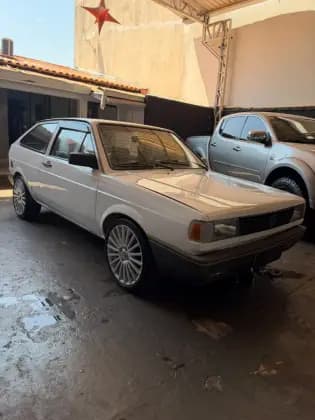 Carro 1.0 8V GASOLINA 2P MANUAL