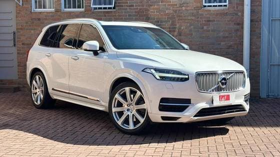 Carro 2.0 T8 HYBRID INSCRIPTION AWD GEARTRONIC