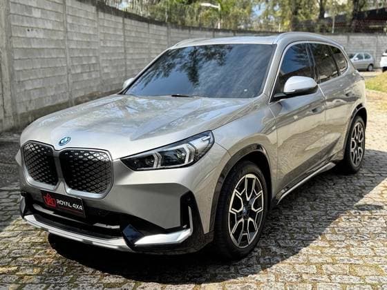 Carro ELÉTRICO XDRIVE30 M SPORT