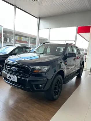 Carro 2.2 BLACK 4X2 CD 16V DIESEL 4P AUTOMÁTICO