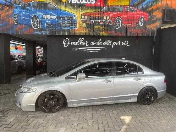 Carro 1.8 EXS 16V FLEX 4P AUTOMÁTICO