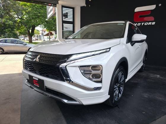 Carro 1.5 MIVEC TURBO GASOLINA HPE-S S-AWC CVT
