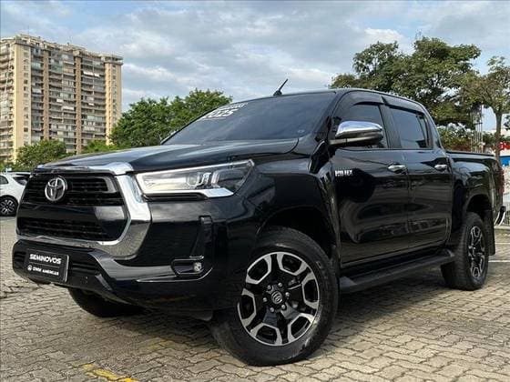 Carro 2.8 D-4D TURBO DIESEL CD SRV 4X4 AUTOMÁTICO