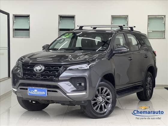 Carro 2.8 D-4D TURBO DIESEL SRX 7L 4X4 AUTOMÁTICO