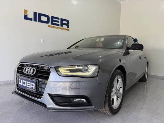 Carro 1.8 TFSI AMBIENTE GASOLINA 4P MULTITRONIC
