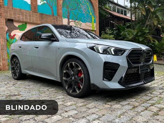 Carro 2.0 TURBO GASOLINA XDRIVE M35i STEPTRONIC