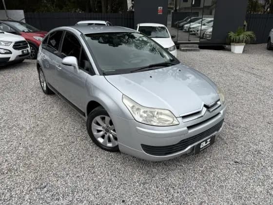 Carro 2.0 GLX 16V FLEX 4P AUTOMÁTICO