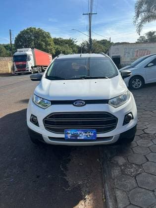 Carro 1.6 FREESTYLE 16V FLEX 4P POWERSHIFT