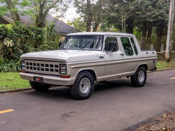Carro 3.9 CD DIESEL 2P MANUAL