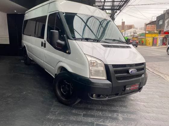 Carro 2.4 VAN TURBO DIESEL 3P MANUAL