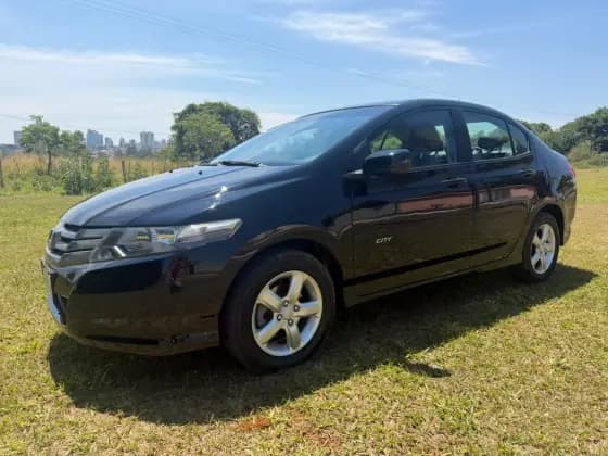 Carro 1.5 LX 16V FLEX 4P AUTOMÁTICO