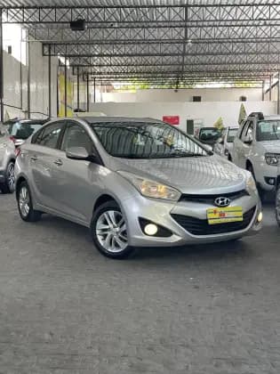Carro 1.6 PREMIUM 16V FLEX 4P AUTOMÁTICO