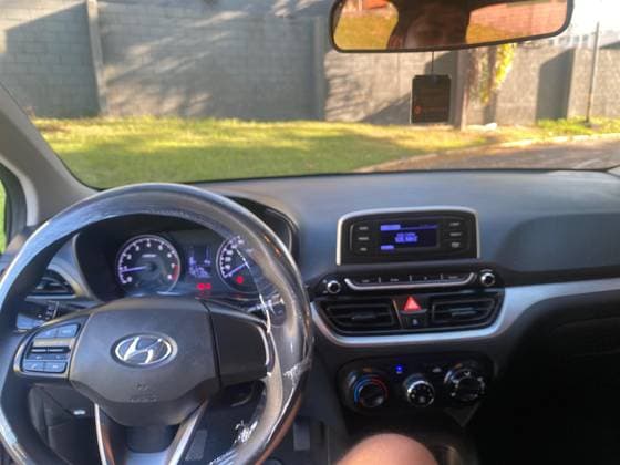 Carro 1.0 12V FLEX SENSE MANUAL