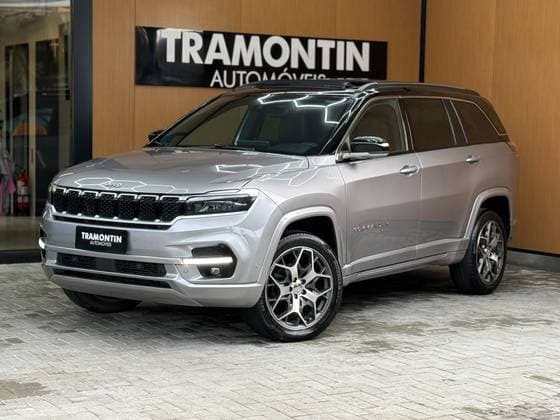 Carro 2.0 TD380 TURBO DIESEL OVERLAND AT9
