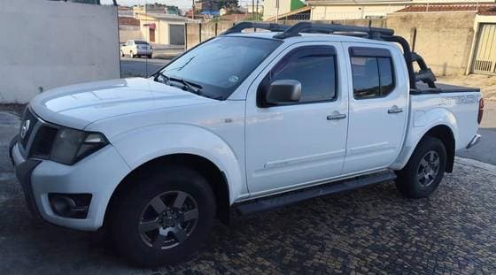 Carro 2.5 SV ATTACK 4X4 CD TURBO ELETRONIC DIESEL 4P MANUAL