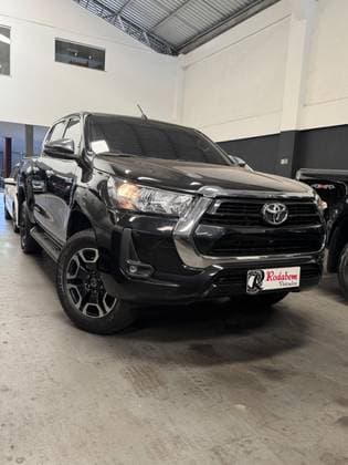 Carro 2.7 VVT-i FLEX CD SRV 4X2 AUTOMÁTICO