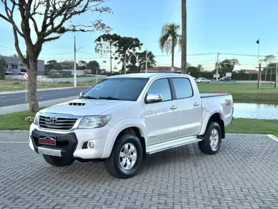 Carro 3.0 SRV 4X4 CD 16V TURBO INTERCOOLER DIESEL 4P AUTOMÁTICO