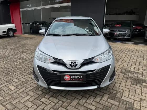Carro 1.5 16V FLEX SEDAN XL LIVE MULTIDRIVE
