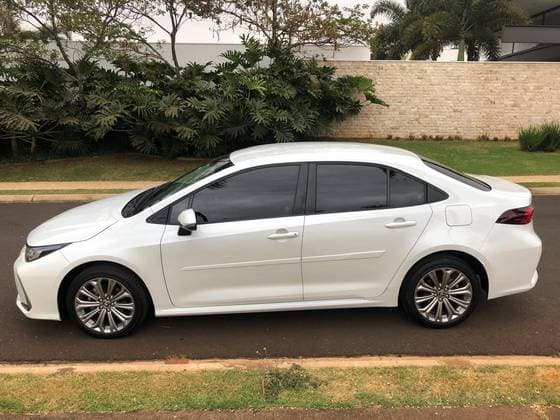 Carro 2.0 VVT-IE FLEX XEI DIRECT SHIFT