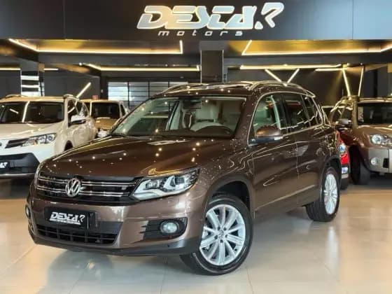 Carro 2.0 TSI 16V TURBO GASOLINA 4P TIPTRONIC