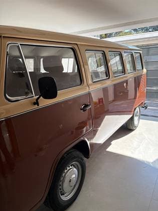 Carro 1.6 LUXO 8V GASOLINA 3P MANUAL