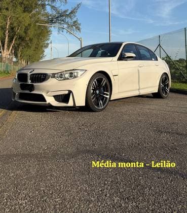 Carro 3.0 I6 GASOLINA SEDAN AUTOMÁTICO