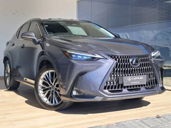 Carro 2.5 16V VVT-I HYBRID LUXURY CVT AWD