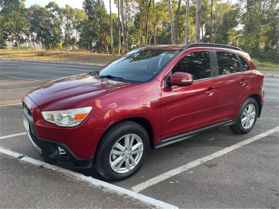 Carro 2.0 4X4 AWD 16V GASOLINA 4P AUTOMÁTICO