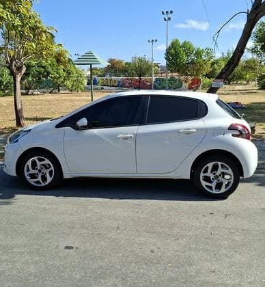 Carro 1.2 ACTIVE 12V FLEX 4P MANUAL