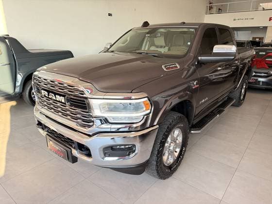 Carro 6.7 I6 TURBO DIESEL LARAMIE CD 4X4 AUTOMÁTICO