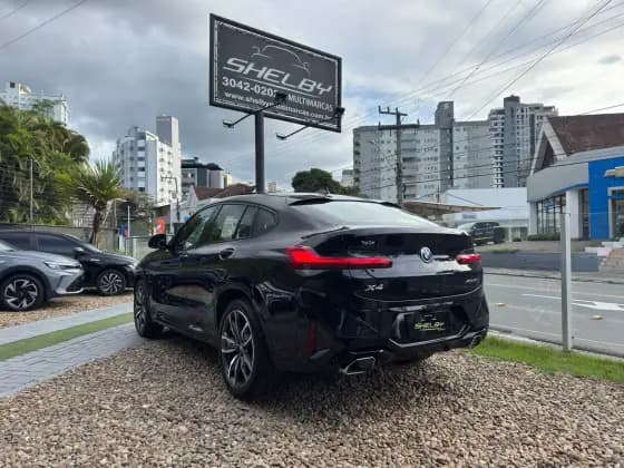 Carro 2.0 16V GASOLINA XDRIVE30I M SPORT STEPTRONIC