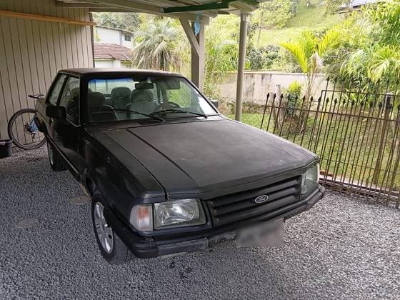 Carro 1.6 GHIA 8V ÁLCOOL 2P MANUAL