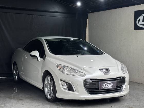 Carro 1.6 16V TURBO GASOLINA 2P AUTOMÁTICO