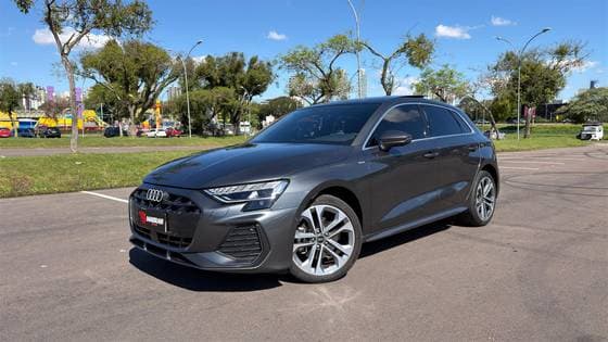 Carro 2.0 40 TFSI GASOLINA SPORTBACK PERFORMANCE BLACK S-TRONIC
