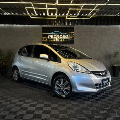 Carro 1.4 LX 16V FLEX 4P AUTOMÁTICO
