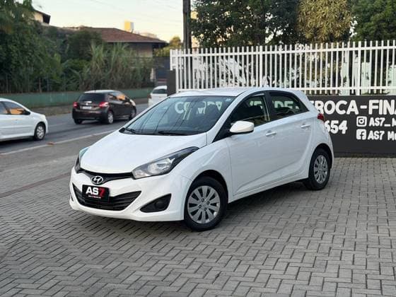 Carro 1.6 COMFORT 16V FLEX 4P MANUAL