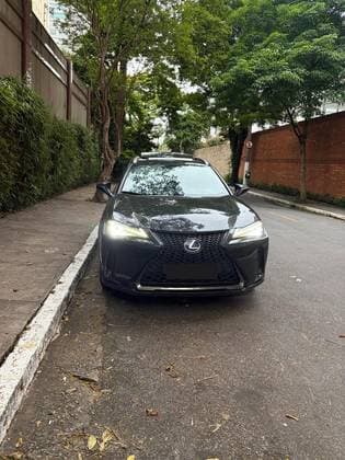 Carro 2.0 VVT-I HYBRID F-SPORT CVT