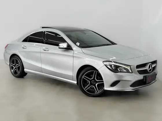 Carro 1.6 CGI FLEX 7G-DCT