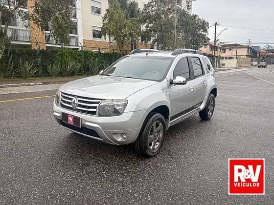 Carro 1.6 DYNAMIQUE 4X2 16V FLEX 4P MANUAL