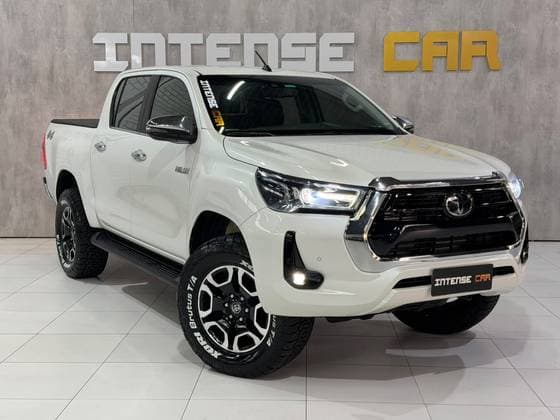 Carro 2.8 D-4D TURBO DIESEL CD SRX 4X4 AUTOMÁTICO