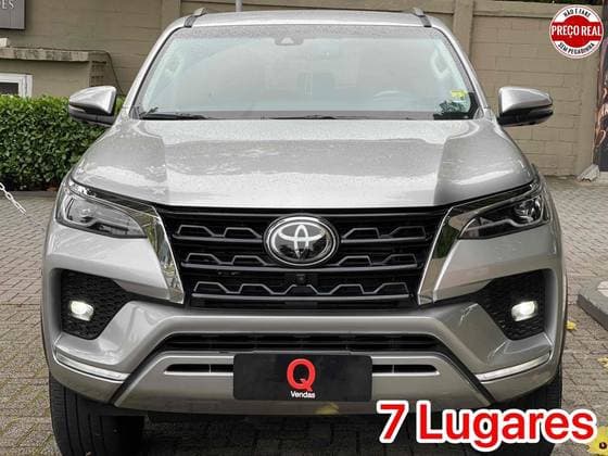 Carro 2.8 D-4D TURBO DIESEL SRX 7L 4X4 AUTOMÁTICO