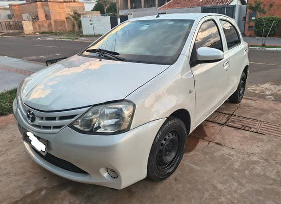 Carro 1.3 X 16V FLEX 4P MANUAL