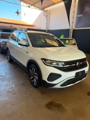 Carro 1.0 200 TSI TOTAL FLEX COMFORTLINE AUTOMÁTICO