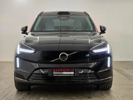 Carro P8 RECHARGE TWIN ELECTRIC PERFORMANCE ULTRA AWD