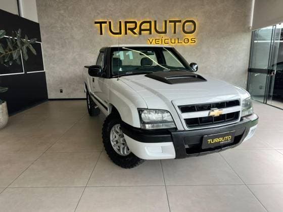 Carro 2.4 MPFI ADVANTAGE 4X2 CS 8V FLEX 2P MANUAL
