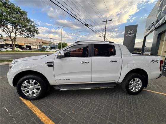 Carro 3.2 LIMITED 4X4 CD 20V DIESEL 4P AUTOMÁTICO