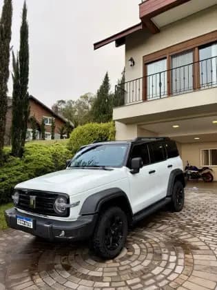 Carro 2.0 HI4-T PHEV 4X4 9HAT
